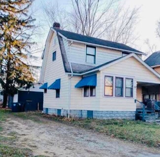 94 Brighton Dr, Akron, OH 44301