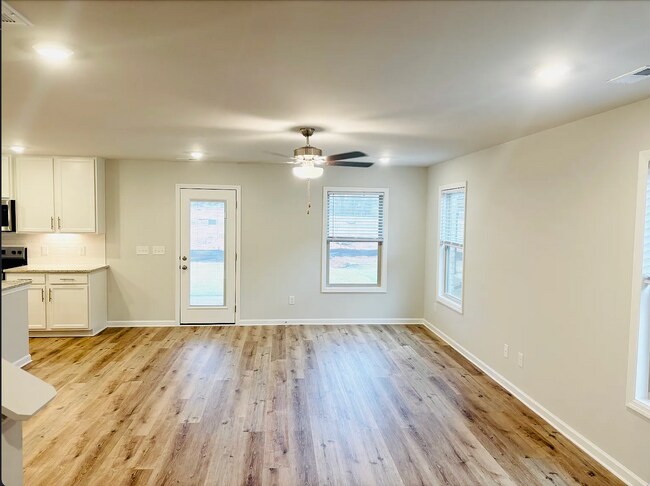 27935 Chalmers Cir, Harvest, AL 35749 - photo 5