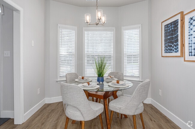 Live Oaks Village, Virginia Beach, VA 23451 - photo 3