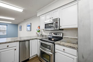 4924 Princess Anne Rd, Virginia Beach, VA 23462