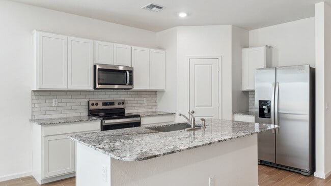 25482 W Fraktur Rd, Buckeye, AZ 85326 - photo 3