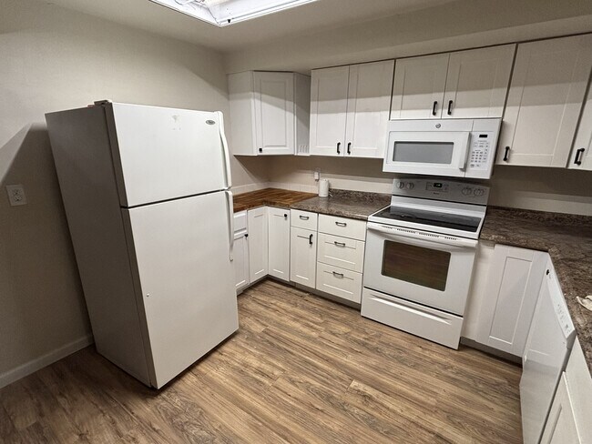 1137 NW Dixon St unit BED-1.2, Corvallis, OR 97330 - photo 7