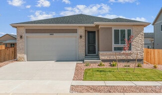 3402 Bella Notte Dr, Pueblo, CO 81001