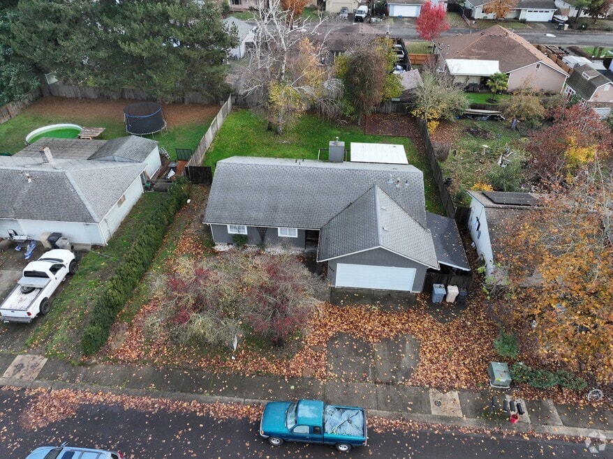 3290 Lupine St, Lebanon, OR 97355 - photo 2