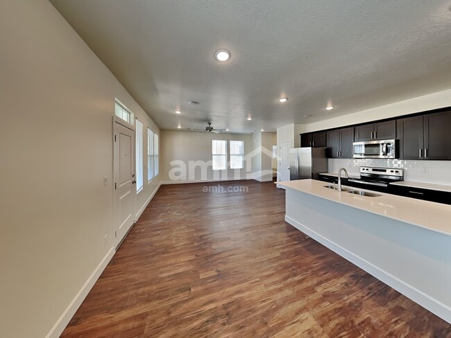 11047 S Blue Byu Dr, South Jordan, UT 84009 - photo 5