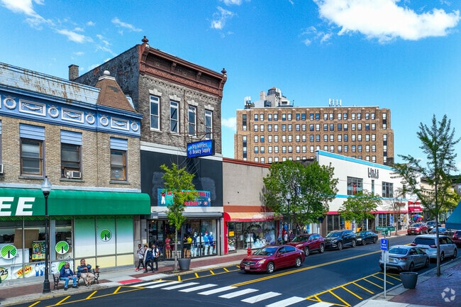 Perth Amboy District provides an assortment of shopping choices mostly located on Amboy avenue.