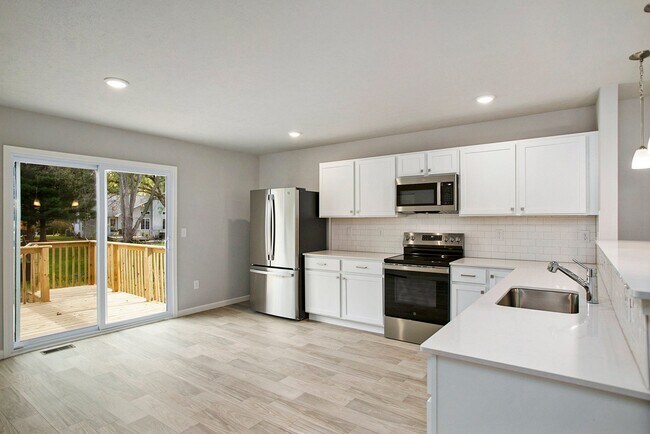 922 Forest St, Marshall, MI 49068 - photo 6