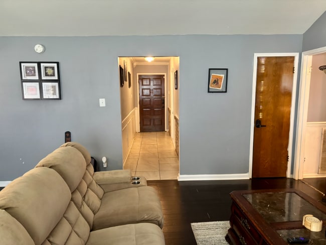 9319 Rentur Dr unit 9319 Shared 1, Houston, TX 77031 - photo 5