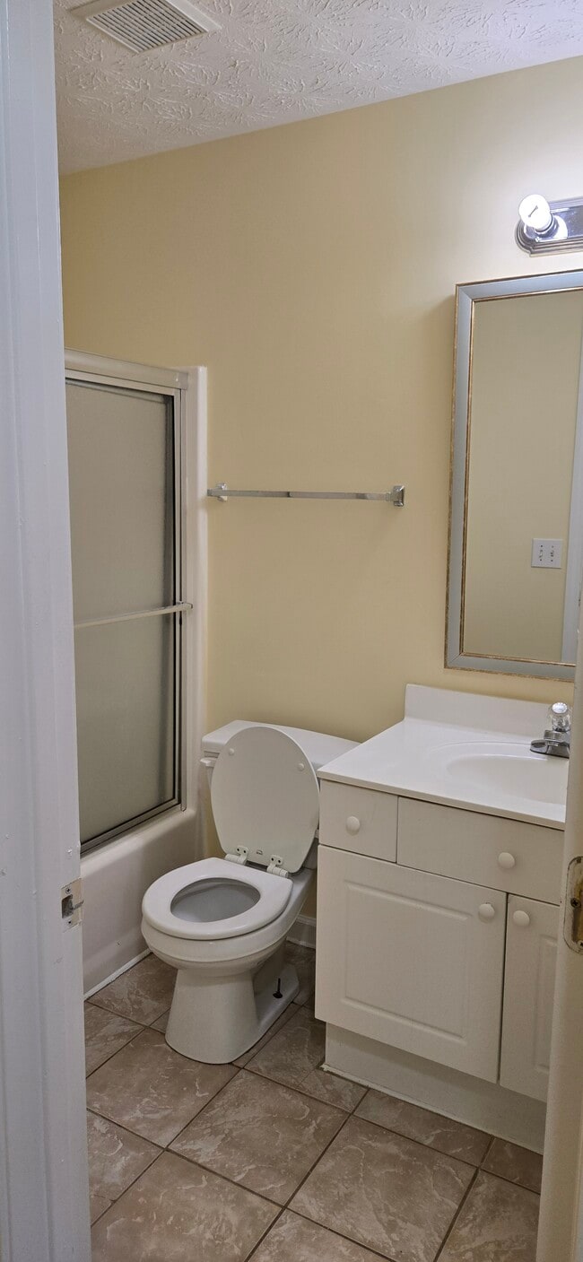 5074 Leeshire Trace, Tucker, GA 30084 - photo 5