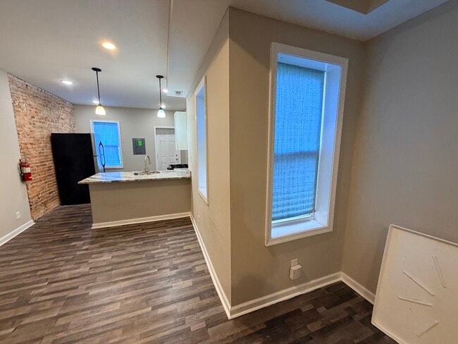 4654 York Rd unit 2, Baltimore, MD 21212 - photo 5