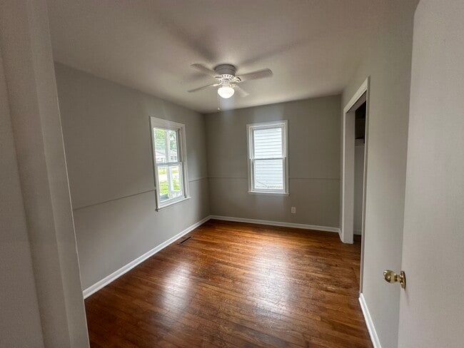 410 Abney St, Saint Albans, WV 25177 - photo 5