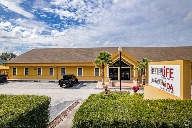 Better Life K4c Christian Academy in Clermont serves 28 students in grades Prekindergarten-5.