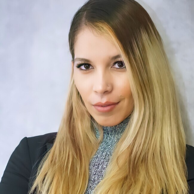 Agent Photo