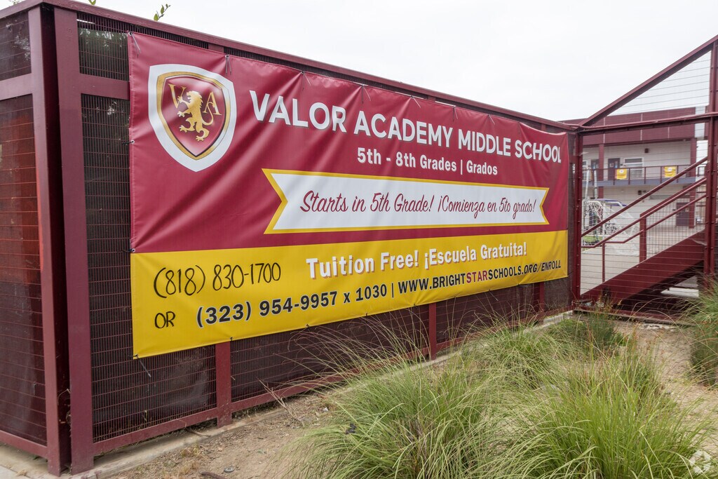 Valor Academy Middle School
Charter Elementary & Middle School
North Hills,  CA.