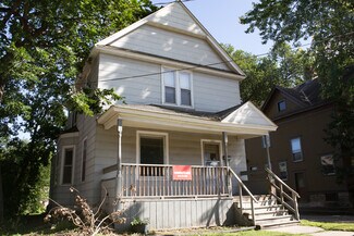 1811 Como Ave SE, Minneapolis, MN 55414