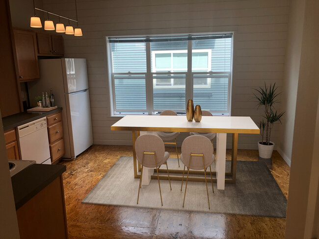 Kitchen staged