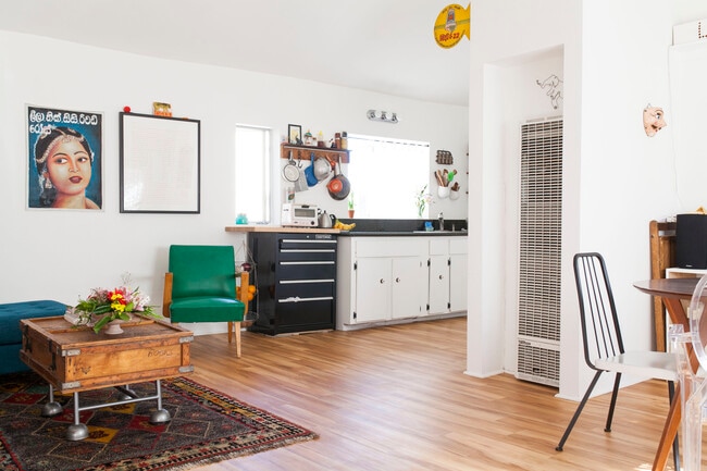 319 W Anapamu St, Santa Barbara, CA 93101 - photo 7