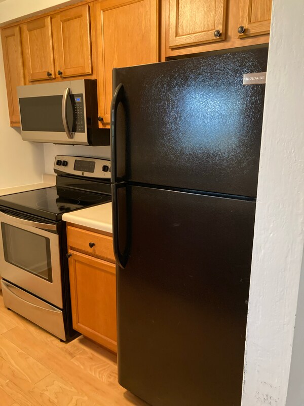 301 E James St, Homestead, PA 15120 - photo 2