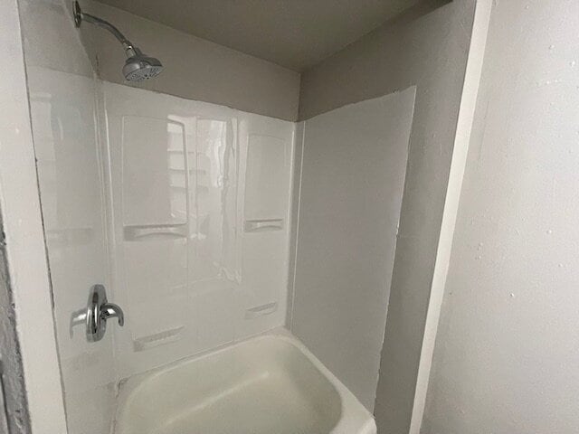 663 E Market St, York, PA 17403 - photo 2