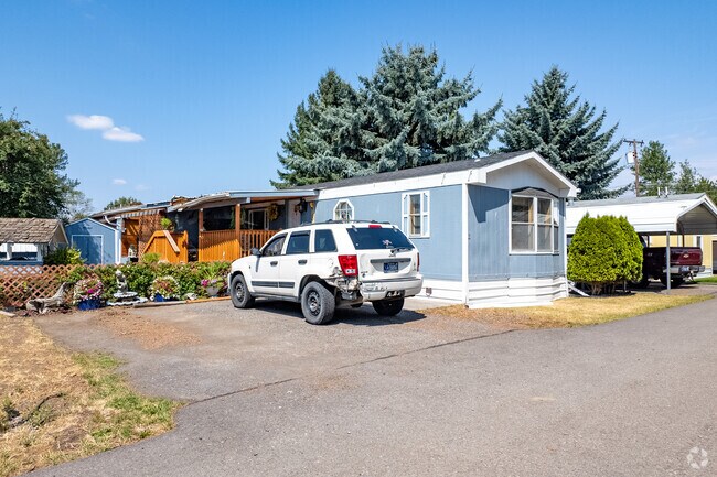 In Two Rivers you will find a mix of ranch-style and manufactured homes.