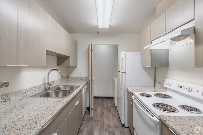 Ivy Ridge Apartments, Seattle, WA 98105 - photo 3