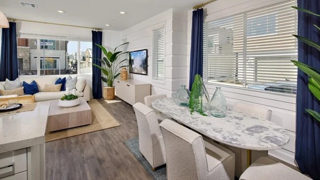 741 Mara Loop, Chula Vista, CA 91911 - photo 6