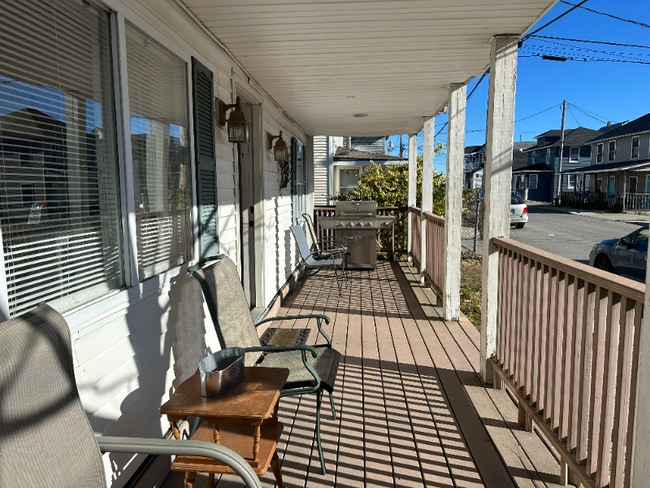 12 M St, Hampton, NH 03842 - photo 3