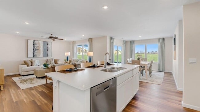 1004 Butler Lake Ct, Fort Wayne, IN 46818 - photo 6