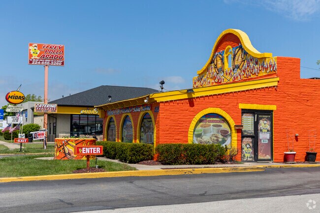 El Rey Del Pollo Asado in Park City has some of the area’s best food.