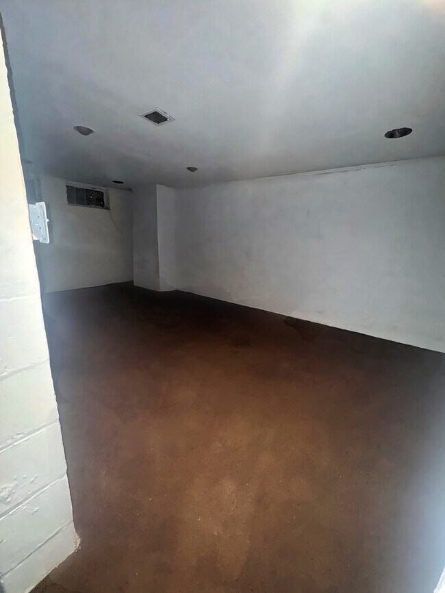 Basement entertainment room