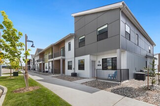 910 E 4th Ave, Post Falls, ID 83854