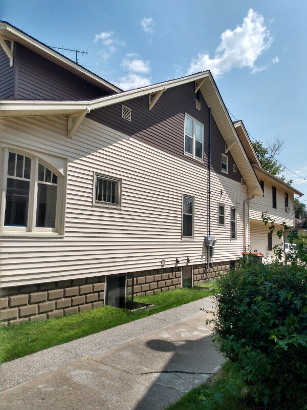 264 W 16th St Unit 264A West 16th Street, Holland, MI 49423