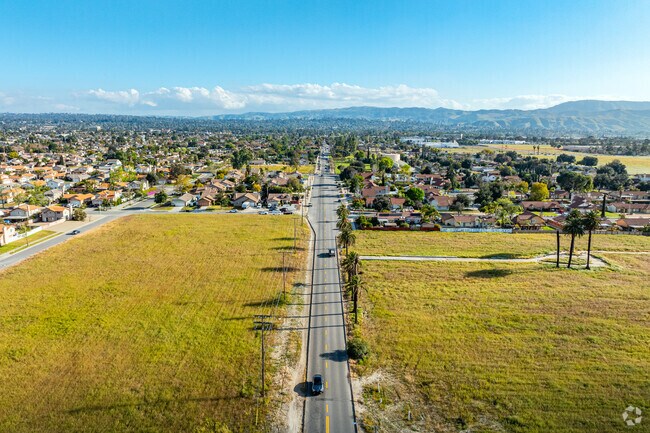 North Redlands locals enjoy the fields and greenery that run through the neighborhood.