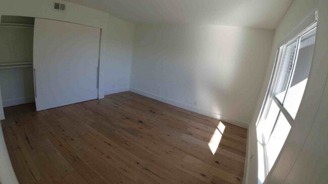 939 Palm Ave unit 401, West Hollywood, CA 90069 - photo 7