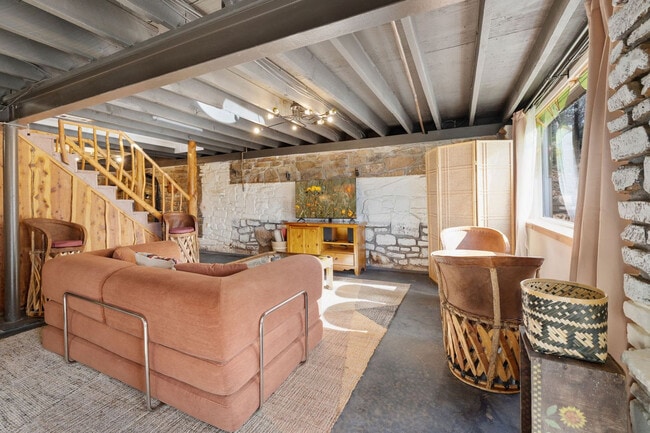 17097 Lake Sequoyah Dr unit ID1357735P, Fayetteville, AR 72701 - photo 6