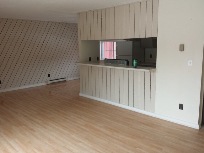 Otterside Apartments, Middlebury, VT 05753 - photo 3