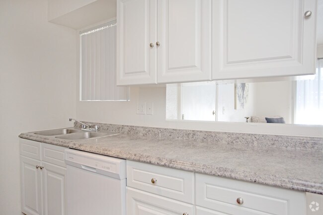 Resort on 27th, Phoenix, AZ 85017 - photo 5