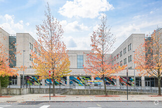Queens Gateway to Health Sciences Secondary School