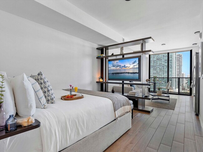 The Elser unit ID1372293P, Miami, FL 33132 - photo 3