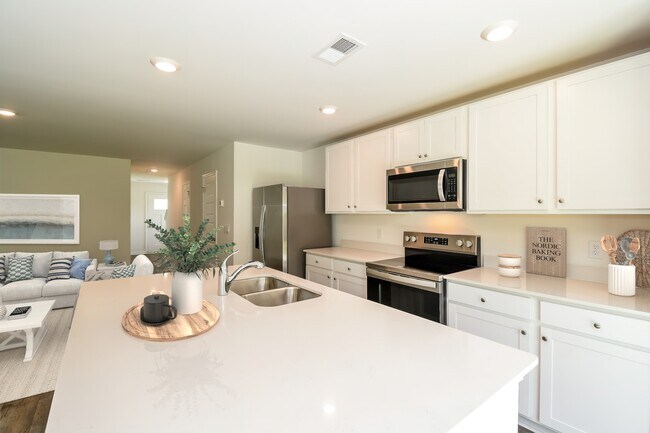 003-photo-kitchen-14582820