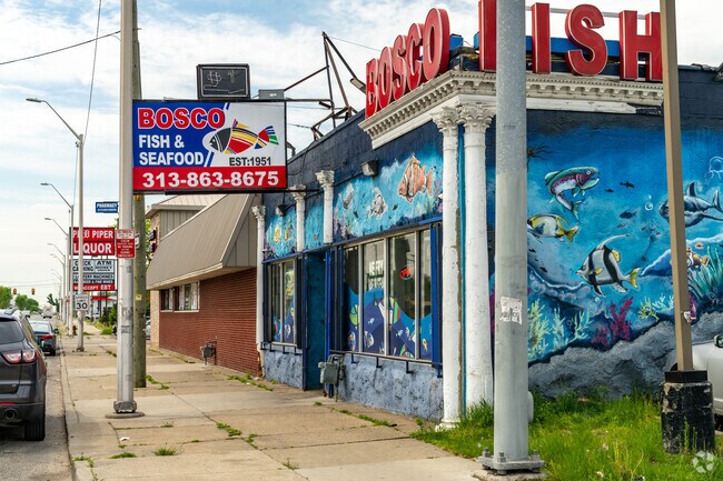 Find fresh fish and other seafood items at Bosco Fish Seafood and Poultry in Martin Park.