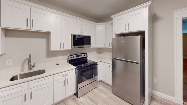 54 Alpha Rd unit 54 Alpha Rd 2, Dorchester Center, MA 02124 - photo 4