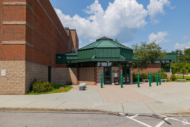 Hopkinton Middle School in the town of Hopkinton serves grades 6-8.