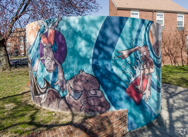 Brightly colored murals can be found throughout Sharp Leadenhall.