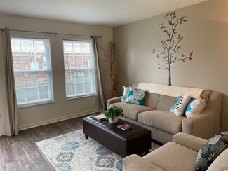5546 Indian Oaks Cir, Louisville, KY 40219