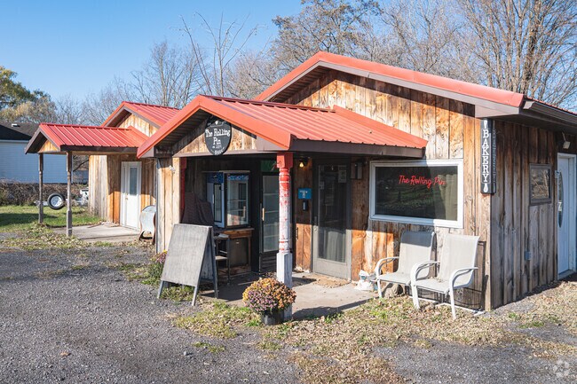 For special cake orders, Hartland locals trust The Rolling Pin.