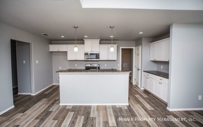 8416 11th St, Lubbock, TX 79416 - photo 7