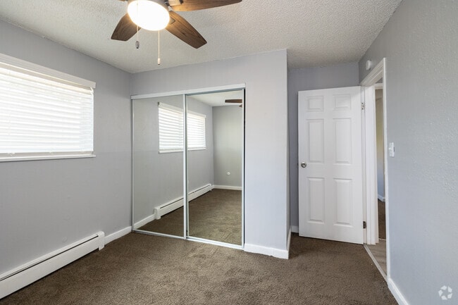 2BR, 1BA - 800SF - Second Bedroom
