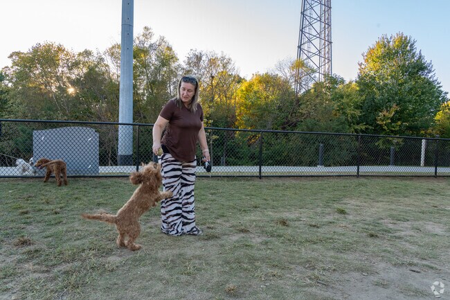 Gainesville Cotton Mill Village also features a dog park at the Midland Greenway.