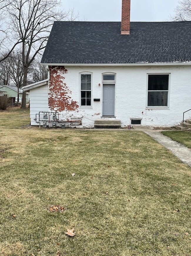 418 W Washington St Unit 3, Lebanon, IN 46052